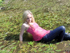 Wetlook Russian blonde Girl jeans in sea