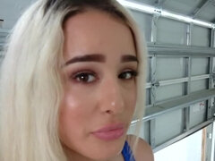Blonde is invited to give a blowjob for some money