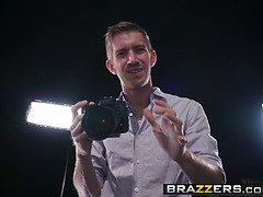 Isis Love gets her big tits and tight pussy drilled by Danny D in Brazzers' Pornstars Like it Big - The Headshot Scene