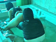 REAL ANAL SEX, VAGINAL AND RUSSIAN HANDJOB, IN THE WATER WITH ANAL CREAMPIE, HOTCOUPLEDJ