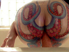 Octobooty, octopus tattoo, teen creampie