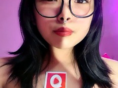 Asian masturbation on camera