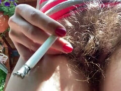 Amatoriale, Closeup, Fetish, Capellona, Pubblico, Figa, Fumando   smoking, Video di donne in gonna