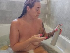 Amateur wife enjoying a relaxing bath
