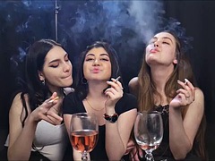 Russian girls smoking kisses