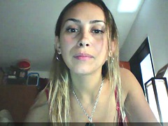 Pendeja trola Argentina shows heads on webcam