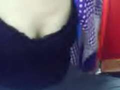Indonesian maid in hong kong showcase titties on cam