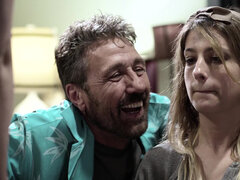 Tette grandi, Toccando, Gruppo, Marito, Masturbazione, Pene, Pompa, Sorpresa