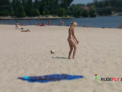 Adorable nudist 18yo sunbathes nude