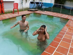 Boquete, Corno manso, Jato de porra, Feito em casa, Mãe gostosa, Ao ar livre cartaz de rua outdoor, Piscina, Espanhola