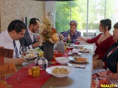Culo, Culo grande, Novio, Estilo perrito, Europeo, Cocina, Lamidas, Realidad
