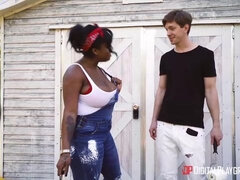 Negroa, Boquete, Gordinho, Jato de porra, Facial, Fazenda, Interracial, Melharucos naturais