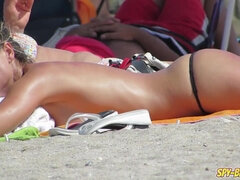 Spiaggia, Culo grosso, Bikini, Bionda, Brunetta, Hd, All'aperto, Ragazza