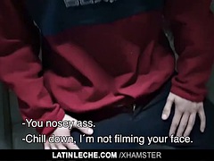 LatinLeche - Latino gets seduced into jerking off