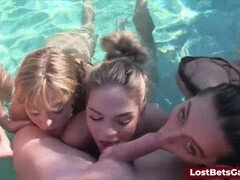 Pompino, Giochi, Sesso di gruppo, Nudi, Piscina   biliardo, Ragazza, Tette