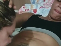 Culo grande, Bisexual, Rubia, Morena, Pareja, Latina, Lesbiana, Madres para coger