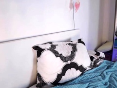 Leie, Braunhaarige, Fetisch, Lingerie, Masturbation, Solo, Spielzeuge, Netzkamera