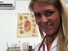 Baben, Fetisch, Gynekologi, Sjuksköterska