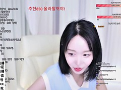 Season 3 korean+bj+kbj+sexy+girl+18+ high-looking pure Korean female anchor dances live