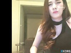 beautiful korean dame with her boyfriend on cam