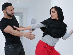 Gros cul, Gros seins, Sucer une bite, En levrette, Domination, Léchez, Mère que j'aimerais baiser, Criant