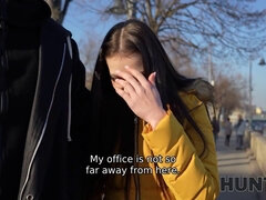 Brunetka, Cuckold, Přítelkyně, Maďarské, Piercing, Pička, Vyholené, Kozičky