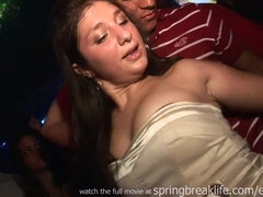 Genootschap, Universiteit, Flashing, Vriendin, Naakt, Buiten, Openbaar, Student