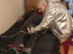 Gay bdsm bondage: Latex breathplay and controlling your breath