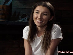 Bdsm, Fangenskap, Brunette, Føtter, Fetisj, Hd, Milf, Røff