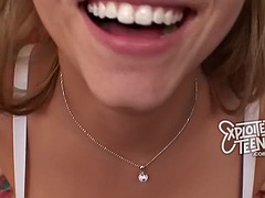 Grosse bite, Gros seins, Sucer une bite, Mamie, Hard, Pov, Adolescente, Nénés