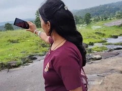 18, Brat, Kmetija, Prvič, Indijka, Mama, Naravne joške, Zunaj