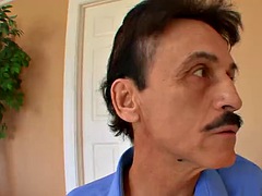 Velké péro, Blondýna, Výprask, Masturbace, Jezdectví, Kuřba sání, Kozičky, Manželka