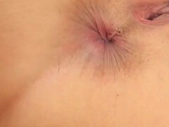 Rjavolaska, Klitoris, Zevajoči, Pete, Piercing, Joške