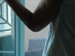 Exhib, Mère que j'aimerais baiser