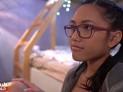 Amatorka, Azjatka, Wytrysk, Hd, Lizanie, Orgazm, Nastolatki, Tajski