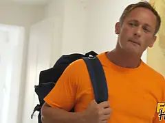 Stor svart kvinne, Stor rumpe, Store pupper, Blond, Kukk suging, Hd, Skrikende, Trekant