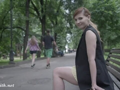 Большая жопа, Эксгибиционист, Хд, Каблуки, Голышом, Трусики, На публике, Под юбкой