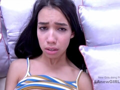 Eighteen Years Old 19 sweetie shows dick sucks skills in studio