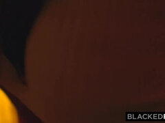 Schwarz, Blasen, Braunhaarige, Frau frau mann, Küssen, Muschi, Reiten, Rasiert