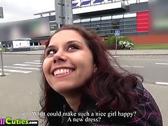 Leie, Grosse titten, Tschechisch, Pov, Öffentlich, Rotschopf, Ablutschen, Titten