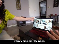 Verga grande, Tetas grandes, Mamada, Madura, Garganta profunda, Madres para coger, Mamá, Madrastra