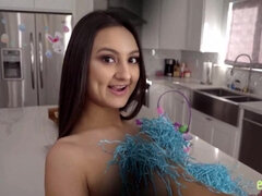 Hot babe Eliza Ibarra porn video
