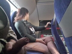 Amatööri, Bussi, Kotitekoinen, Äiti jota haluaisin panna, Äiti, Alasti, Julkinen, Äitipuoli