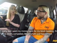 Isot tissit, Suihinotto, Auto, Takaapäin, Ulkona, Näkökulma pov, Pillu