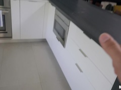 Amatéri, Americkej, Péro, Na psíka, Kuchyne, Prirodzené prsia, Z pohľadu účastníka, Zrezanie
