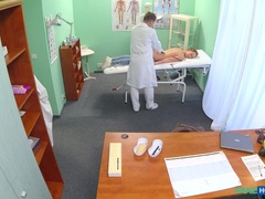 Culo, Mamada, Médico, Estilo perrito, Penetracion con dedos, Masaje, Aceite, Coño