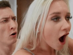 Leie, Schlafzimmer, Blondine, Fingern, Würgen, Masturbation, Natürlichen titten, Student