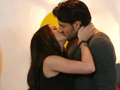 Suihinotto, Tukehduttaa, Selkäsauna, Luonnolliset tissit, Lävistys, Pornotähti, Piiskaava, Tatuointi