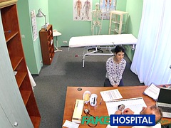 Amatoriale, Brunetta, Cieca, Europea, Infermiera, Pornostar, Realtà, Studente