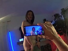Anal, Sucer une bite, Brunette brune, Rondelette, Faciale, Pieds, Français, Mère que j'aimerais baiser